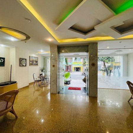 Hotel Quynh Anh Hô Chi Minh-Ville Extérieur photo