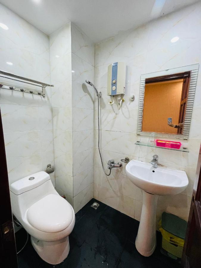 Hotel Quynh Anh Hô Chi Minh-Ville Extérieur photo